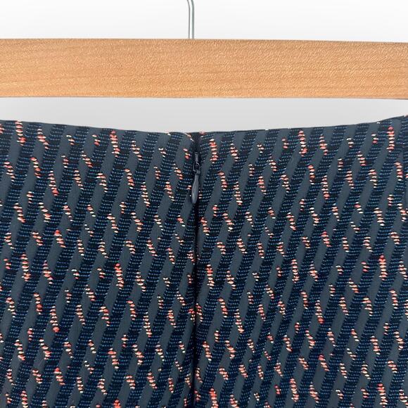 Ann Taylor LOFT Jacquard A-Line Mini Skirt Size 8 Navy Blue Pink Embroidered 7 - Picture 6 of 8